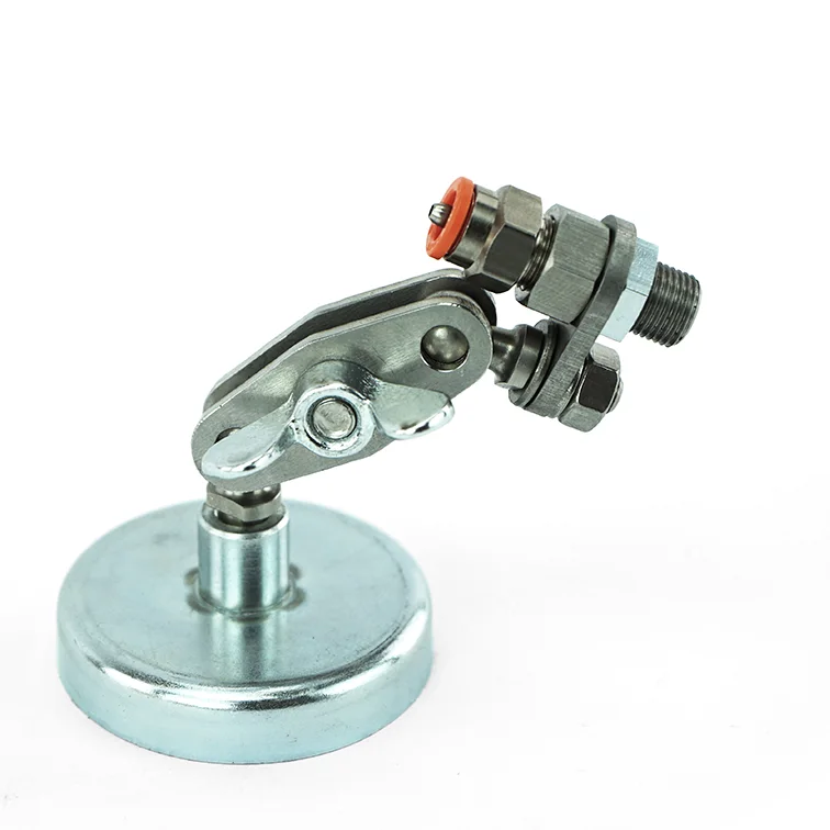 Lubricating oil spray nozzles for ultra-low-volume lubrication